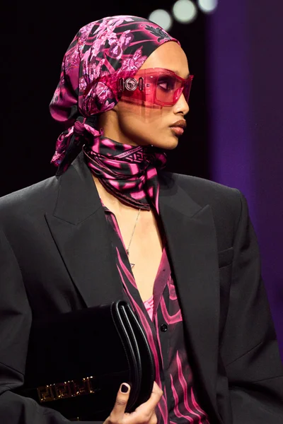 Look 51